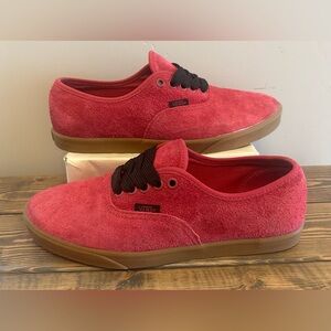 Vans Authentic Lowpro Casual Lace Up Shoes, Pink Suede Wmn’s Size 8.5 or Mens 7